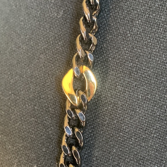 Stella & Dot 32in Long Black Link Chain W/Rhinestone Accents . - Picture 4 of 5